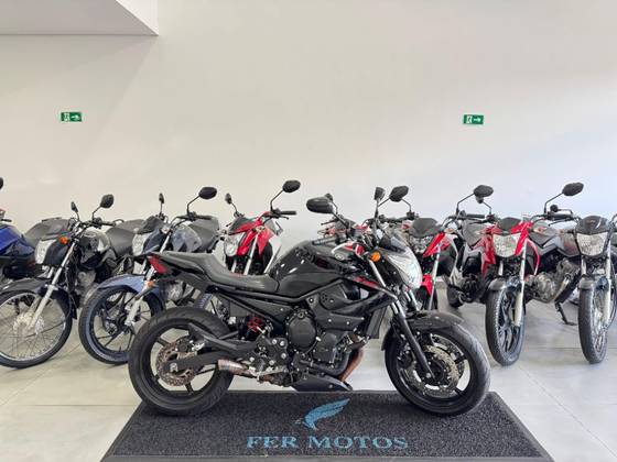 YAMAHA XJ6 N 